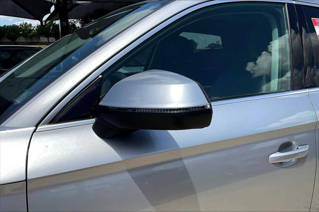 used 2021 Audi Q5 car, priced at $27,700