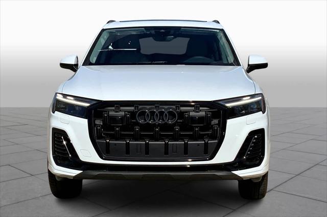 new 2025 Audi Q7 car, priced at $77,750