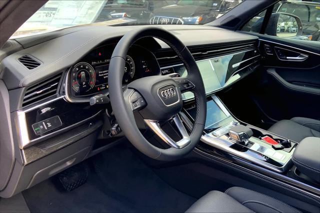 new 2025 Audi Q7 car, priced at $89,655