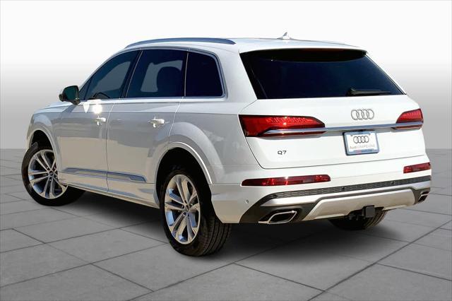 new 2025 Audi Q7 car, priced at $66,020