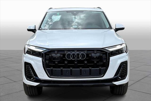 new 2025 Audi Q7 car, priced at $78,805