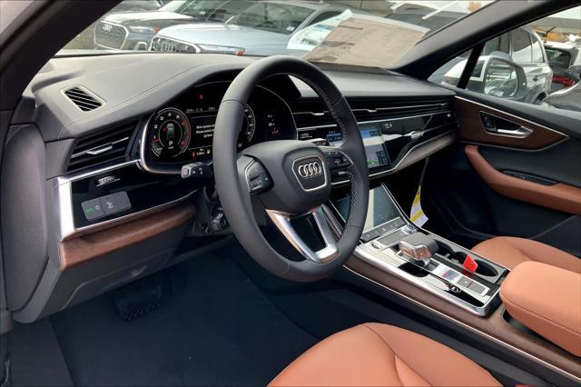 new 2025 Audi Q7 car, priced at $69,305