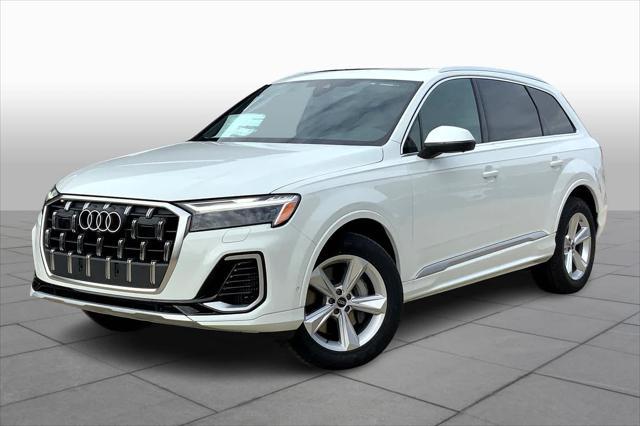 new 2025 Audi Q7 car, priced at $69,305