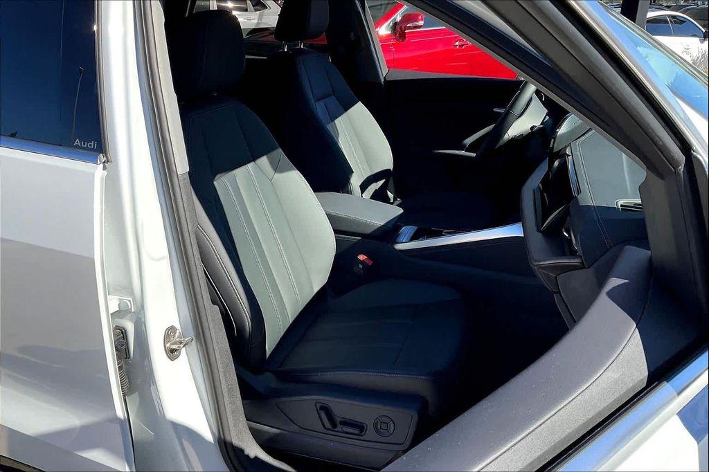 used 2025 Audi Q5 car, priced at $52,000