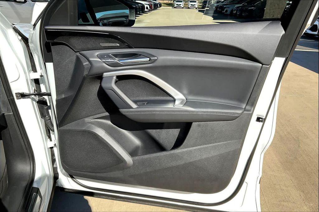 used 2025 Audi Q5 car, priced at $52,000