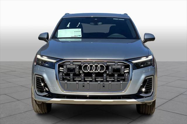 new 2025 Audi Q7 car, priced at $69,900