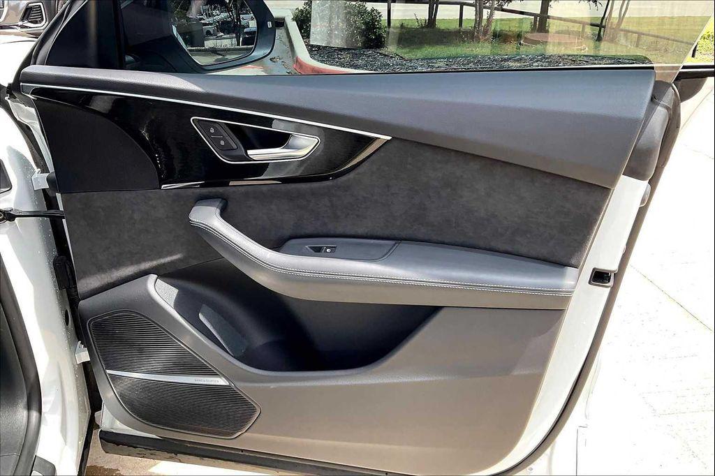 used 2022 Audi SQ8 car, priced at $55,000