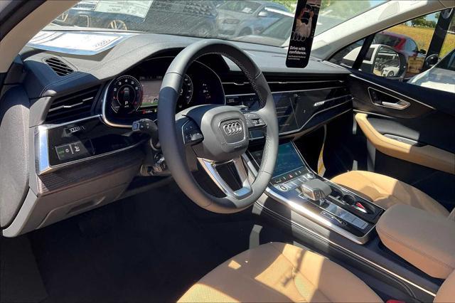 new 2025 Audi Q7 car, priced at $76,480
