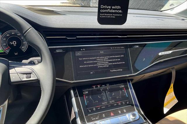 new 2025 Audi Q7 car, priced at $76,480