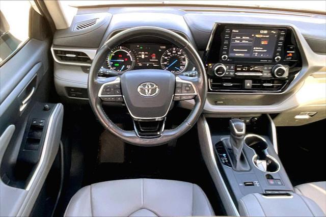 used 2021 Toyota Highlander Hybrid car, priced at $36,500