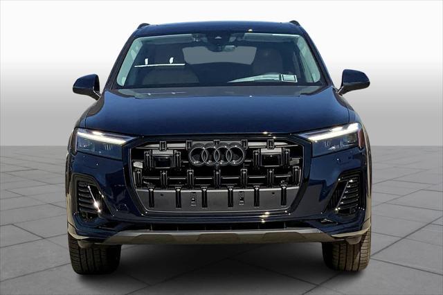 new 2025 Audi Q7 car, priced at $77,605