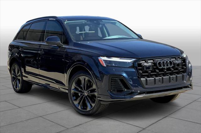 new 2025 Audi Q7 car, priced at $77,605