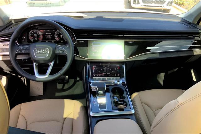 new 2025 Audi Q7 car, priced at $77,750