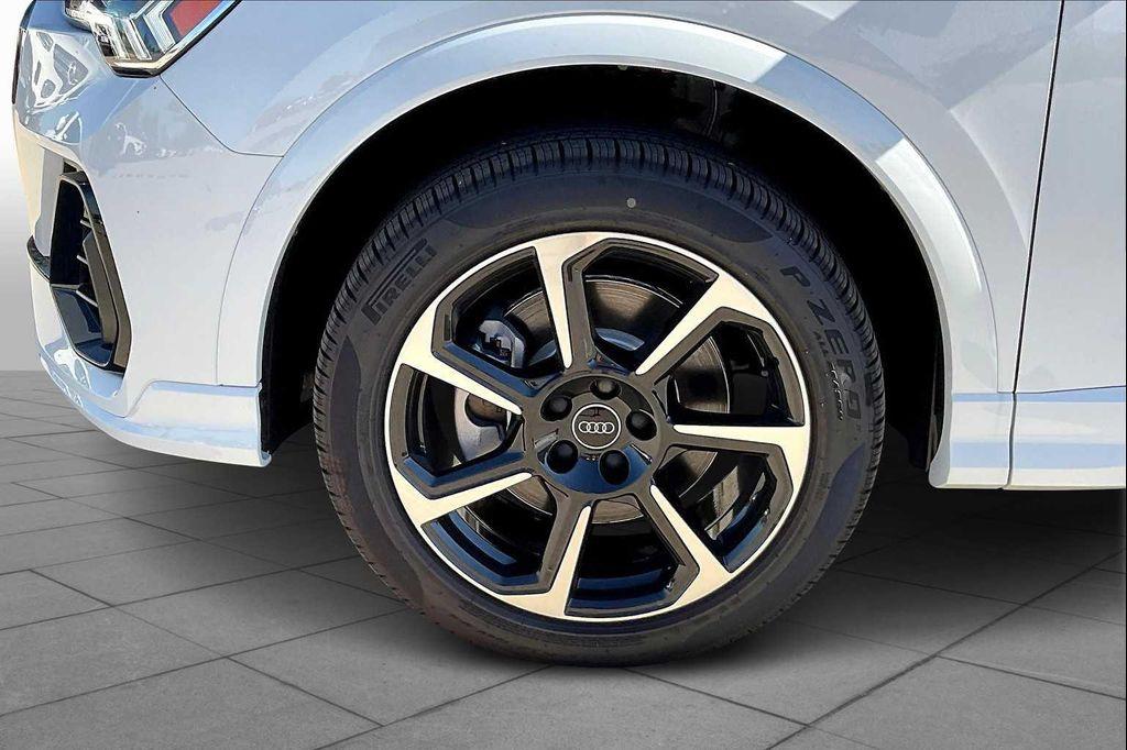 new 2025 Audi Q3 car, priced at $47,115