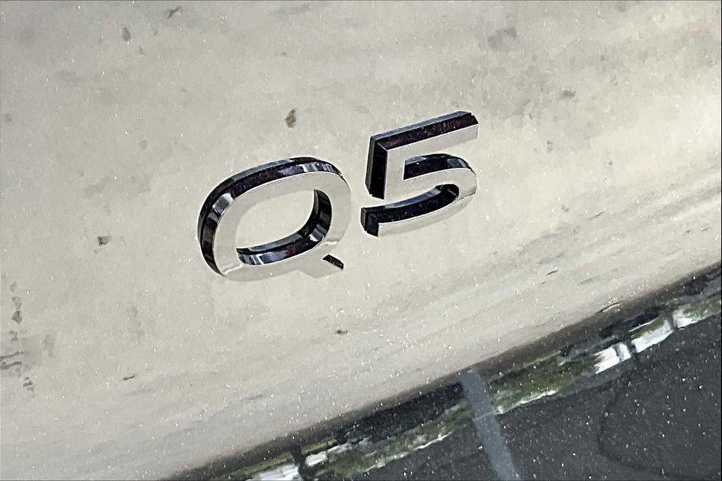new 2025 Audi Q5 car, priced at $61,950
