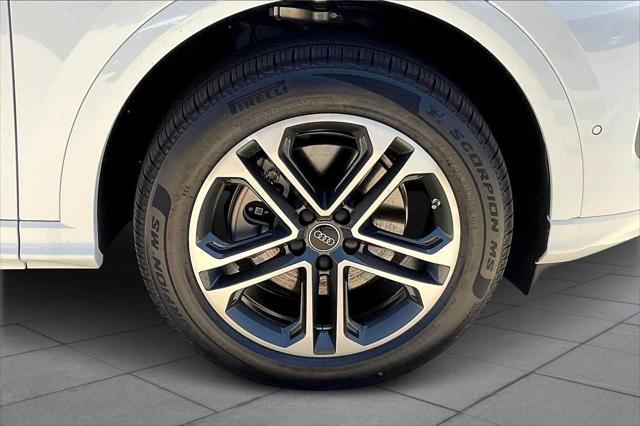 new 2025 Audi Q5 car, priced at $57,175