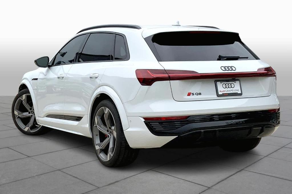 new 2024 Audi SQ8 e-tron car, priced at $98,073