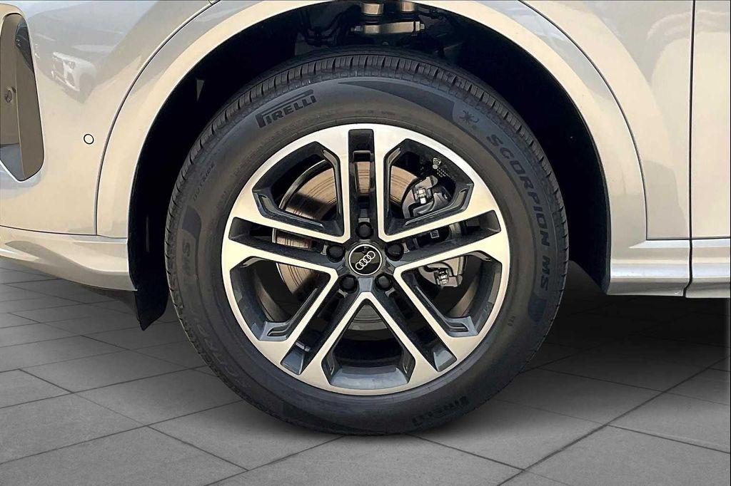 new 2025 Audi Q5 car, priced at $57,775