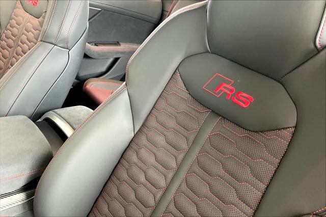 new 2025 Audi RS Q8 car, priced at $154,590