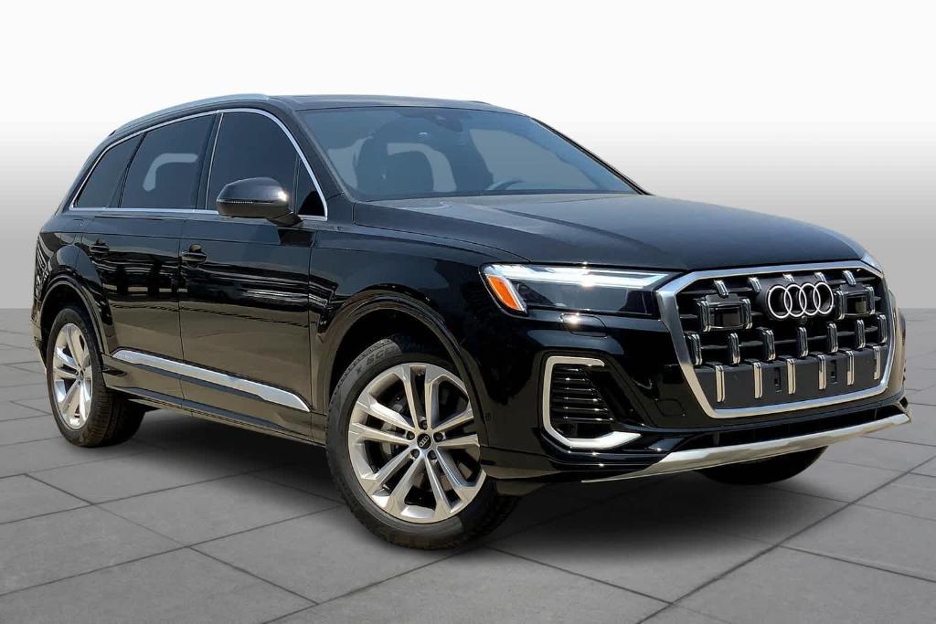 new 2025 Audi Q7 car, priced at $66,400