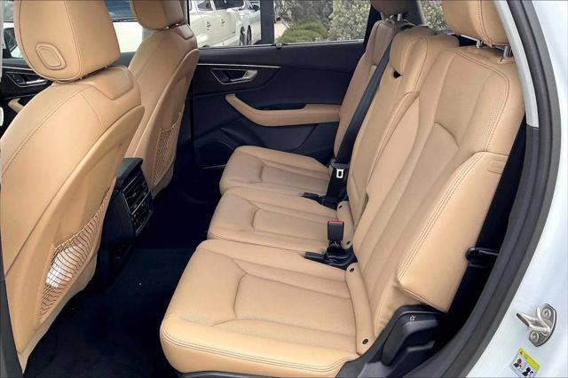 new 2025 Audi Q7 car, priced at $78,805