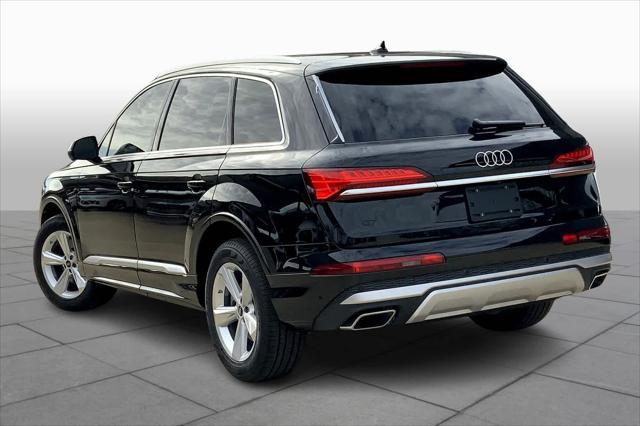 new 2025 Audi Q7 car, priced at $64,600