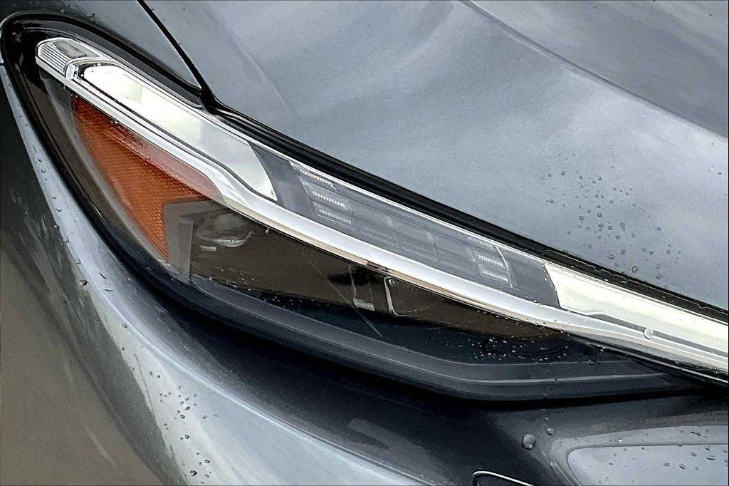 new 2025 Audi SQ5 car, priced at $73,615