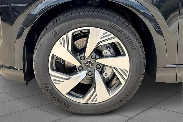 new 2025 Audi Q6 e-tron car, priced at $77,750
