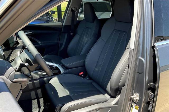 new 2025 Audi Q5 car, priced at $61,390
