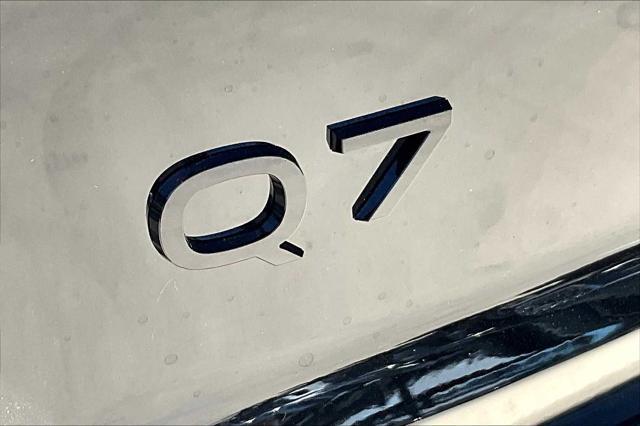new 2025 Audi Q7 car, priced at $76,950