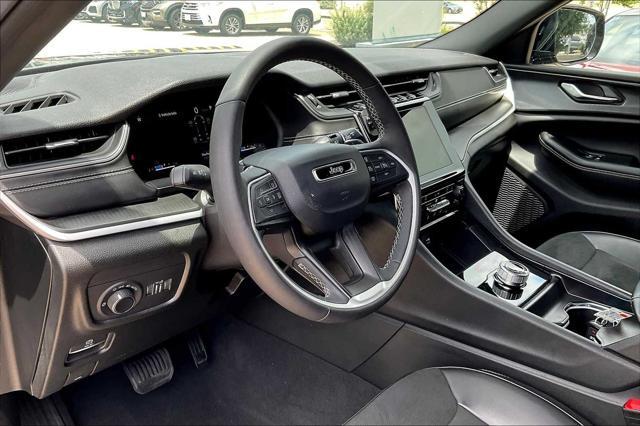 used 2025 Jeep Grand Cherokee L car, priced at $40,700