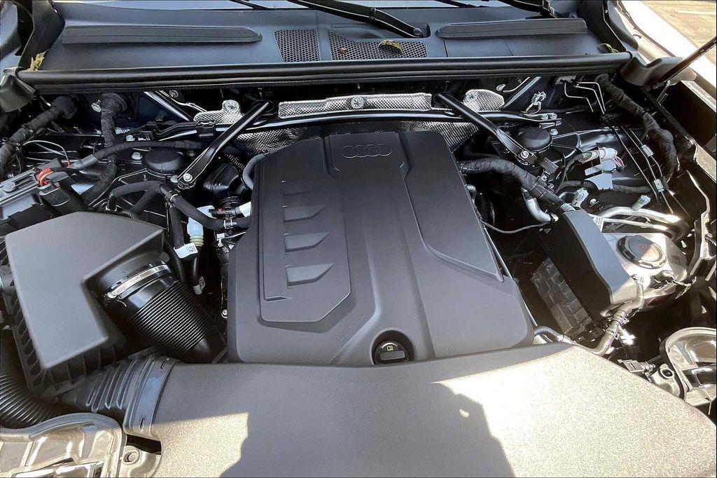 new 2025 Audi Q5 car, priced at $61,090