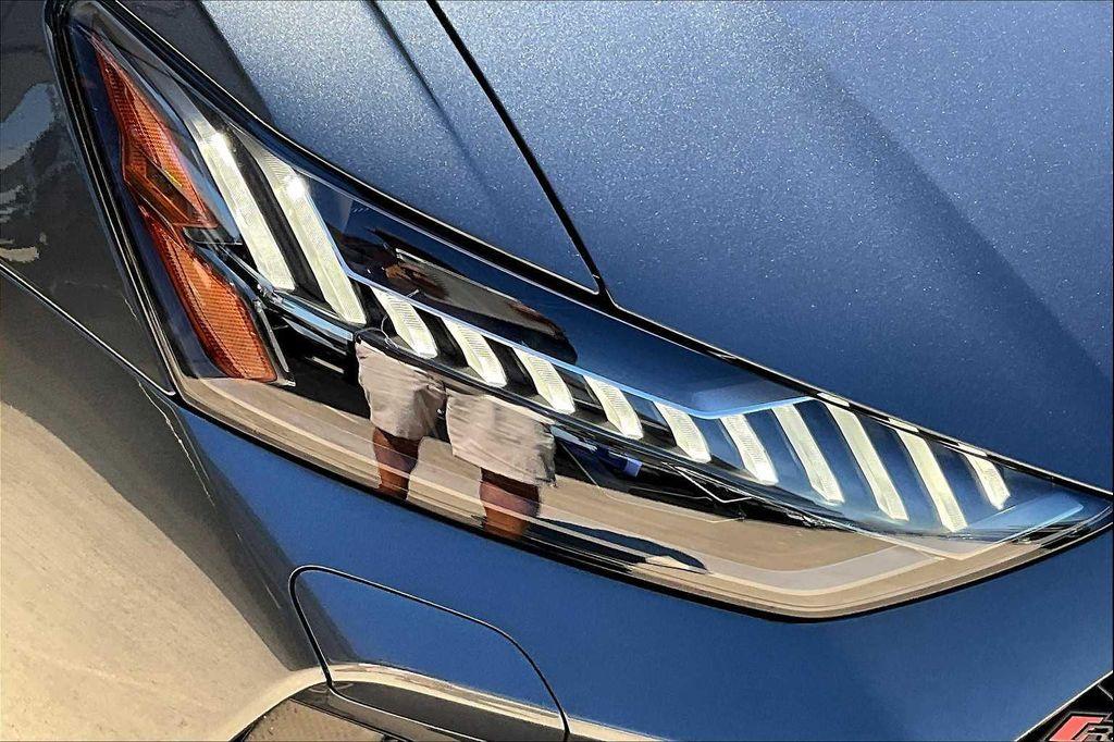 new 2026 Audi RS 6 Avant car, priced at $156,590