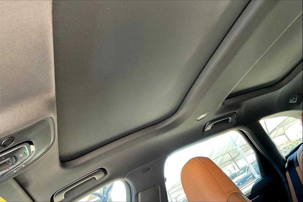 new 2026 Audi RS 6 Avant car, priced at $156,590