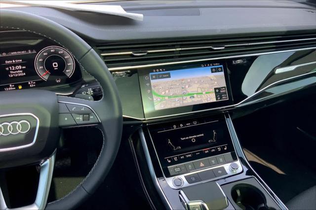 new 2025 Audi Q7 car, priced at $72,803