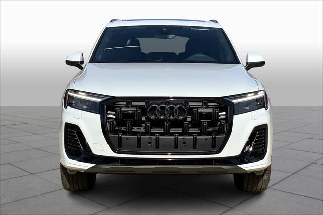 new 2025 Audi Q7 car, priced at $72,803