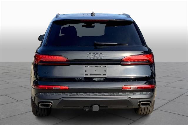 new 2025 Audi Q7 car, priced at $83,895