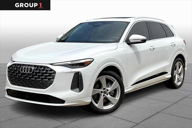 new 2025 Audi Q5 car, priced at $61,250