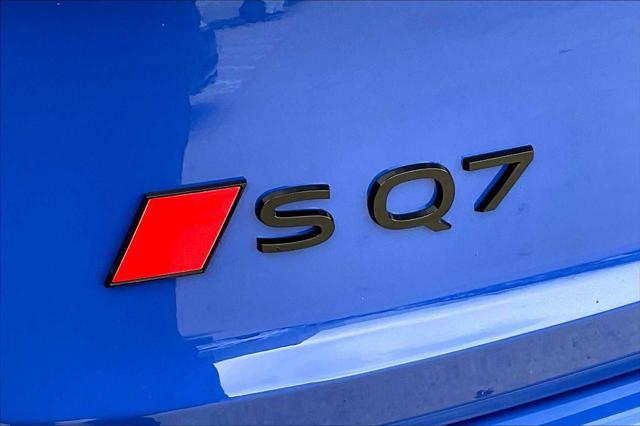 new 2025 Audi SQ7 car, priced at $118,165