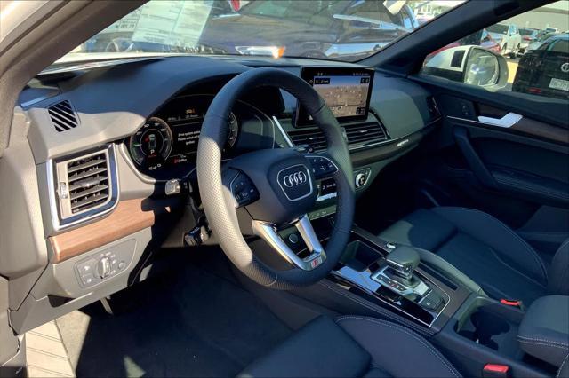 new 2025 Audi Q5 car, priced at $69,385