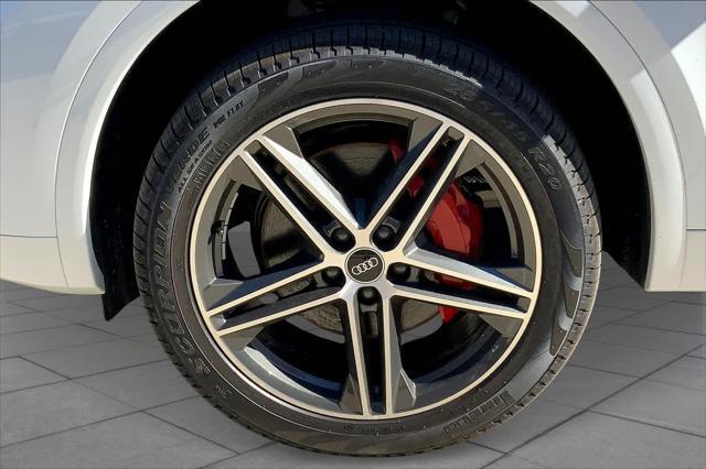 new 2025 Audi Q5 car, priced at $69,385