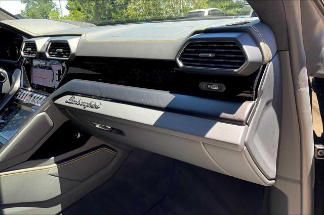 used 2024 Lamborghini Urus car, priced at $277,000