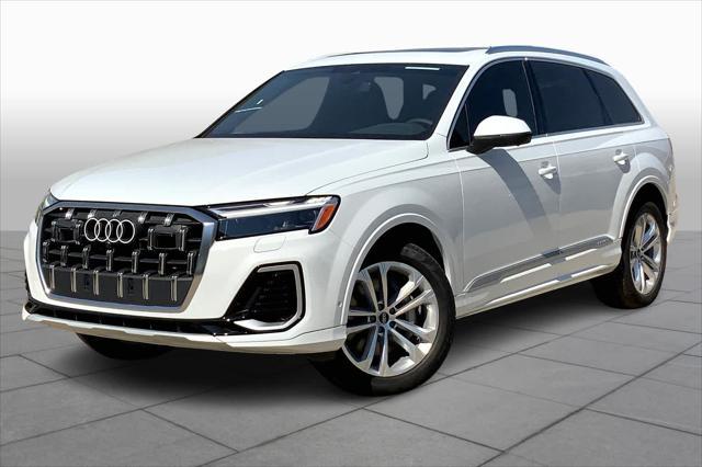 new 2025 Audi Q7 car, priced at $66,350