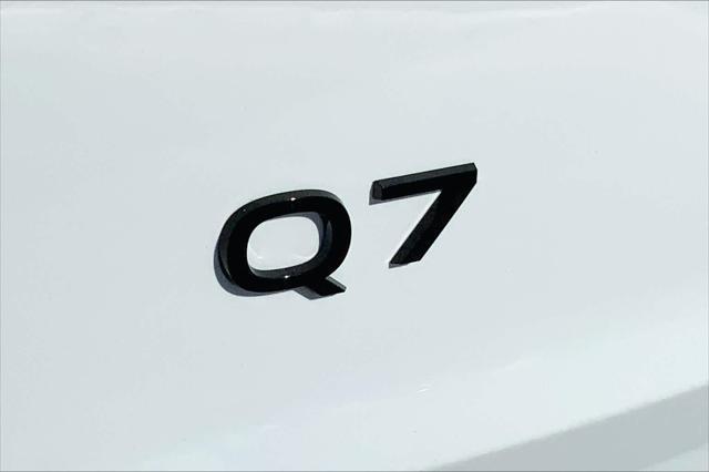 new 2025 Audi Q7 car, priced at $66,350