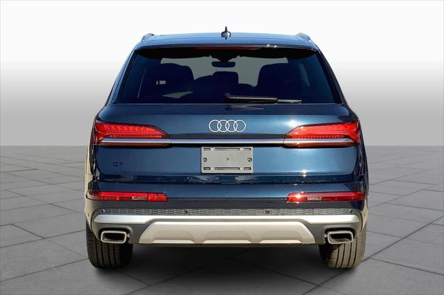 new 2025 Audi Q7 car, priced at $69,900