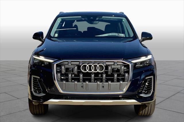 new 2025 Audi Q7 car, priced at $69,900