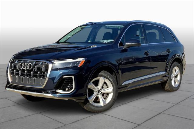 new 2025 Audi Q7 car, priced at $69,900