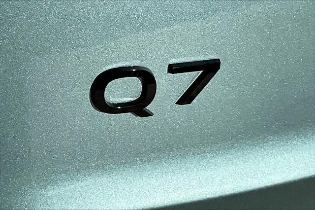 new 2025 Audi Q7 car