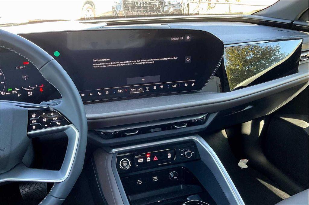 new 2025 Audi Q5 car, priced at $61,950