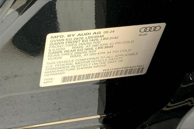 new 2025 Audi Q6 e-tron car, priced at $75,425